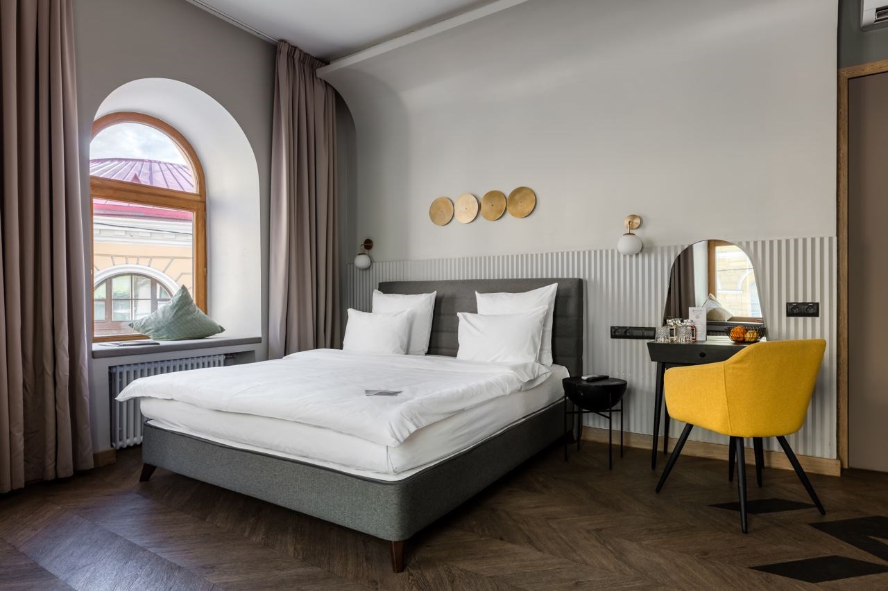 Suite with balcony